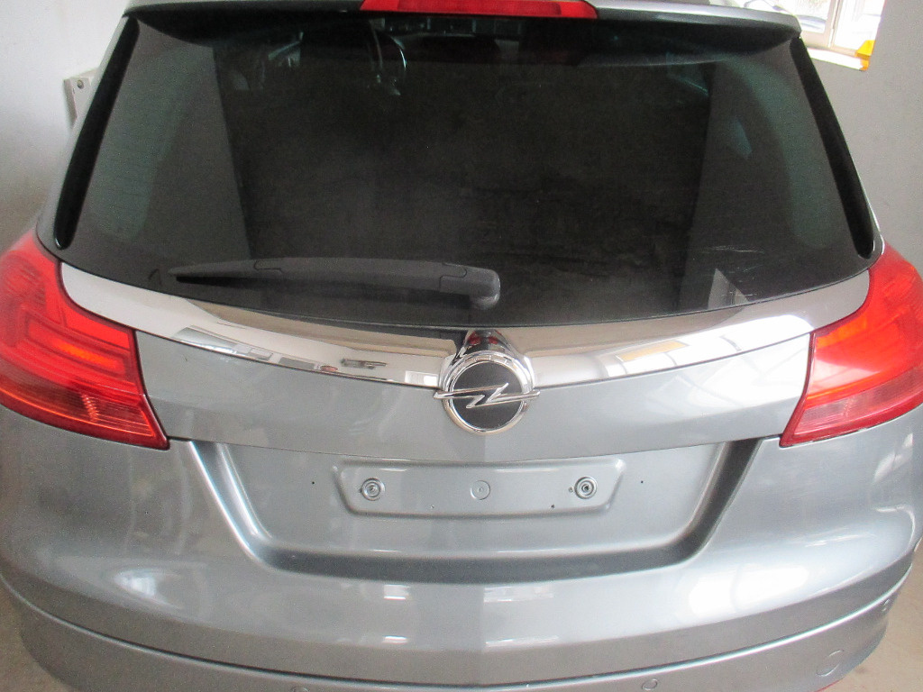 Haion cu luneta fara accesorii culoare Z179 Opel Insignia A Sport Tourer break 2009 2010 2011 2012 2013
