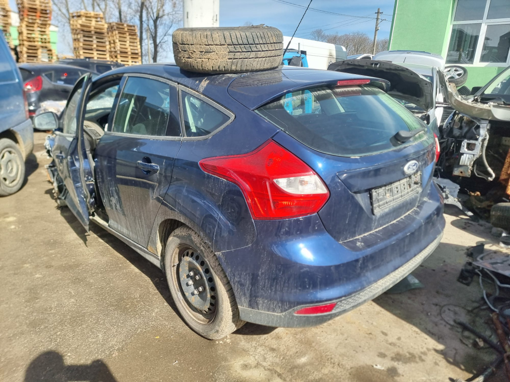 Haion cu luneta Ford Focus 3 [2011 - 201