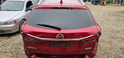 Haion cu luneta Mazda 6 combi 2013 2014 2015 2016