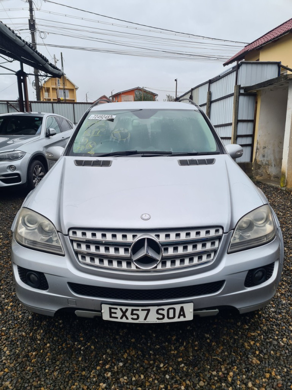 Haion Cu Luneta Mercedes ML W164 2005 - 2008 SUV 4