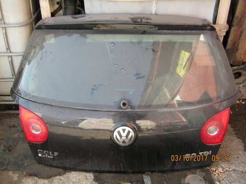 HAION CU LUNETA NEGRU GOLF 5 HATCHBACK 2004