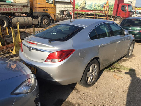 Haion cu luneta Opel Insignia A