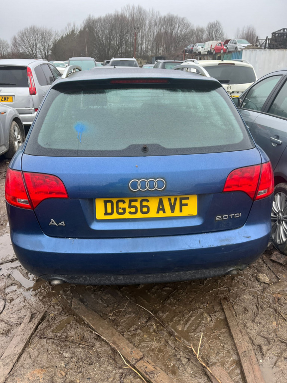 HAION DEZECHIPAT AUDI A4 B7 S LINE 2006 COMBI ALBASTRU (id: 900)