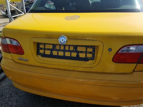 Haion Fiat Albea 2005 sedan culoare galben