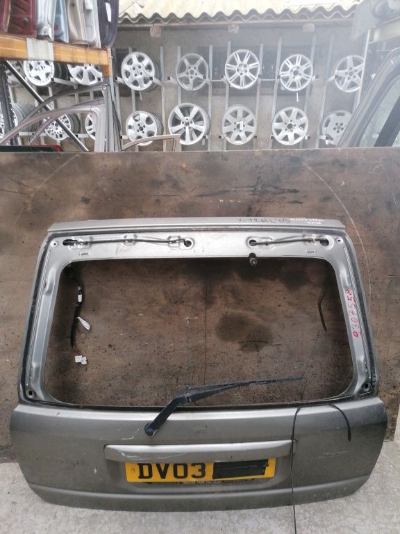 Haion Gri Nissan X-TRAIL (T30) 2001 - 2007