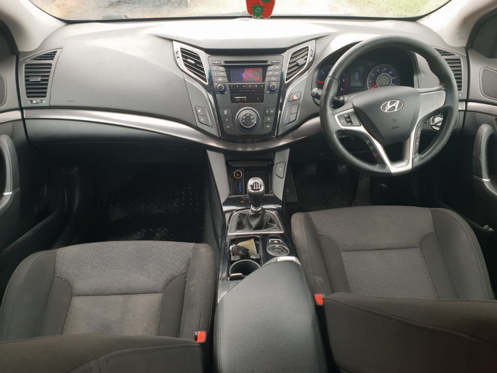 Haion Hyundai i40 2012 hatchback 1.7 crd