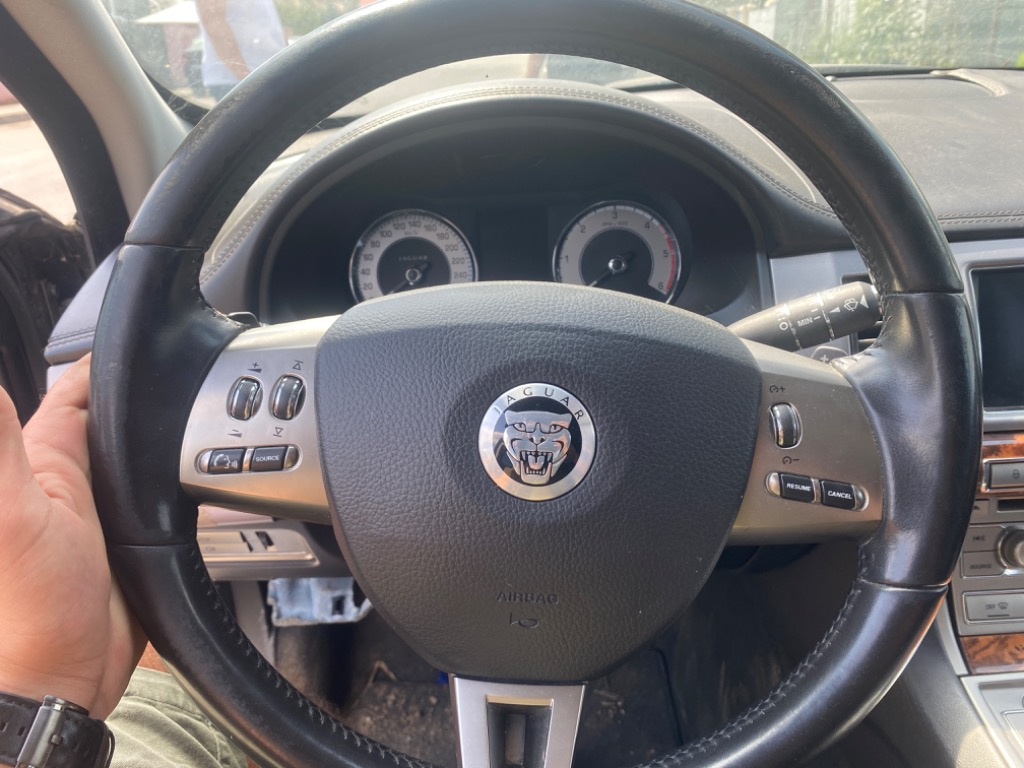 Haion Jaguar XF 2011 Limuzina 3.0
