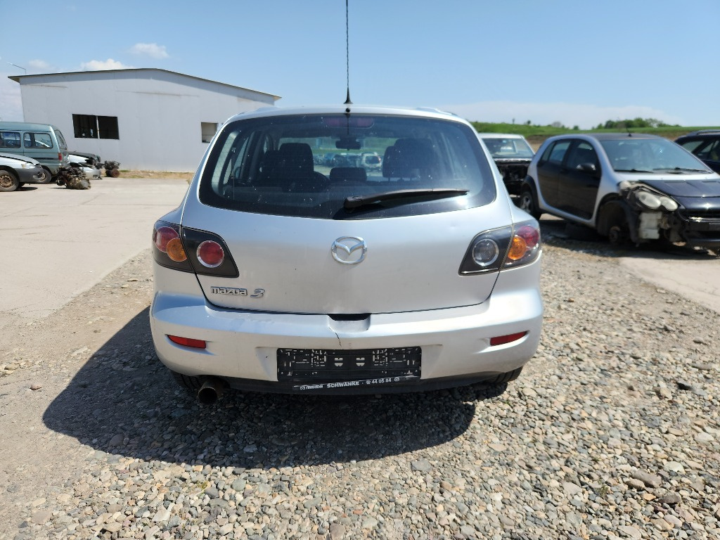 Haion Mazda 3 2006 Hatchback 1.6 benzină, automată