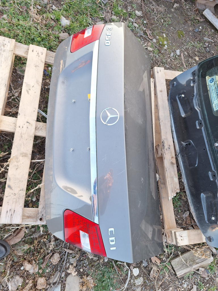 Haion Mercedes E-Class W212 2012, BERLINA