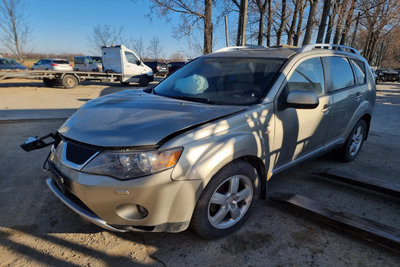 Haion Mitsubishi Outlander 2010 SUV 3.0