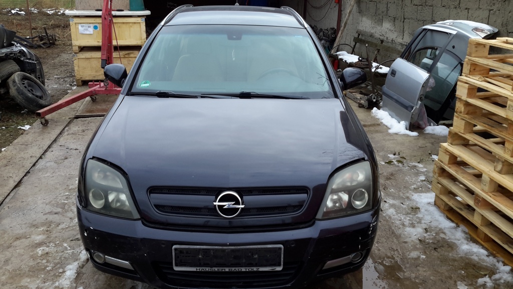 Haion Opel Signum 2003 hatchback 2.2