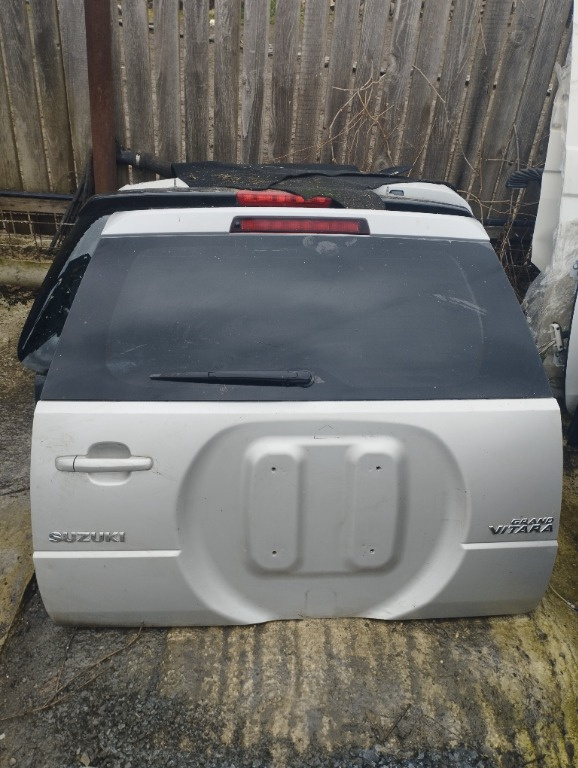 Haion Suzuki Grand Vitara 2 portiere an de fabricație 2008
