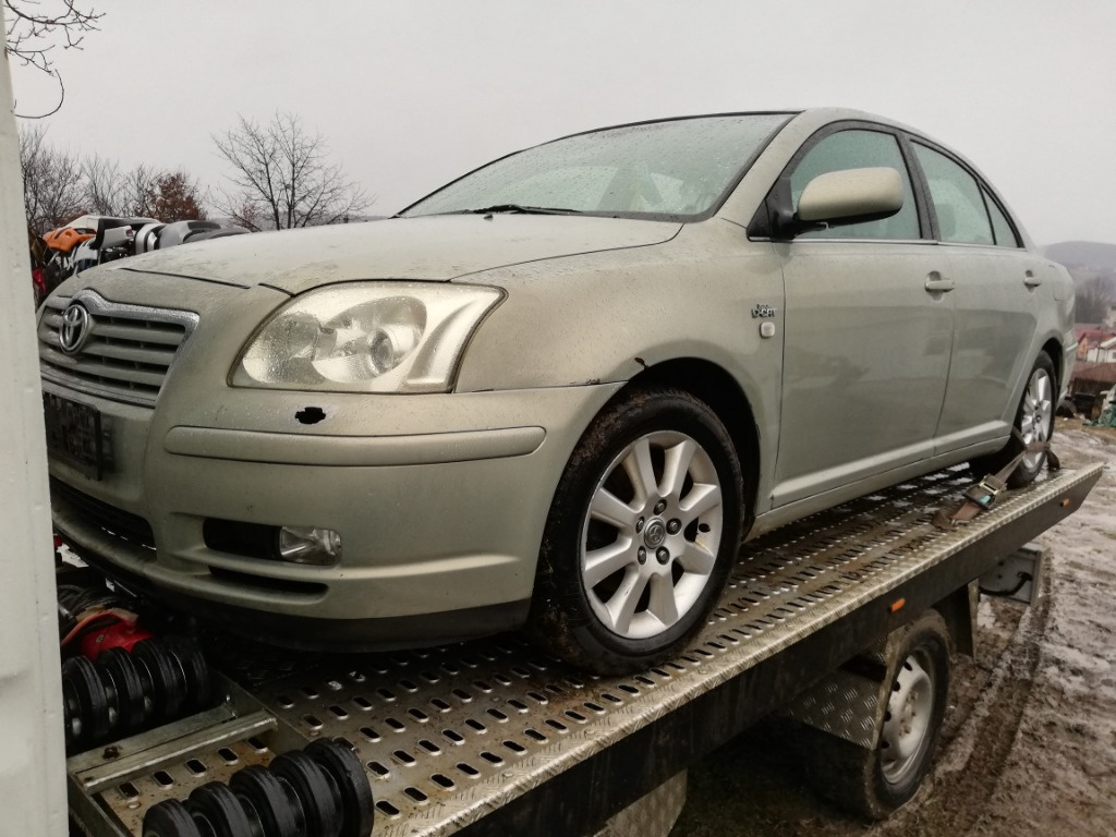 Haion Toyota Avensis 2006 Berlina combi 