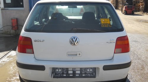 Haion Volkswagen Golf 4 2000 Hatchback 1
