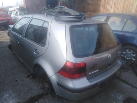 Haion Volkswagen Golf 4 2003 Hatchback 1.6 benzina (BCB)