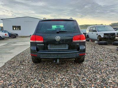 Haion Volkswagen Touareg 7L 2007 SUV 2.5