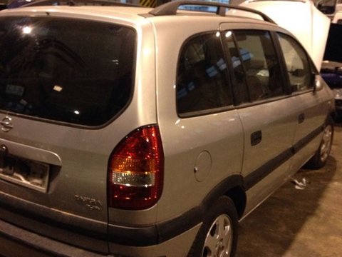 Haion echipat Opel Zafira