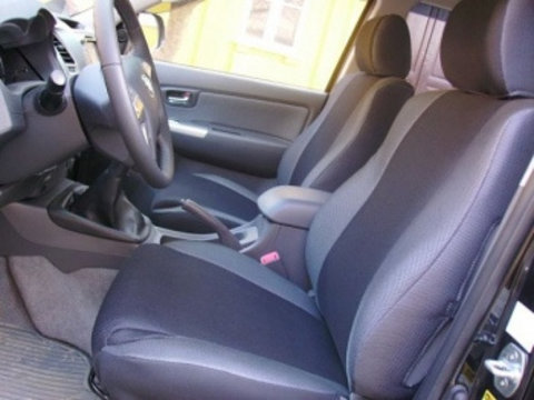 Huse scaune auto dedicate pentru Toyota Hilux N70 facelift
