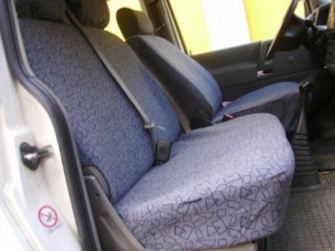 Huse scaune auto dedicate pentru Volkswagen T4 Caravelle 9 locuri