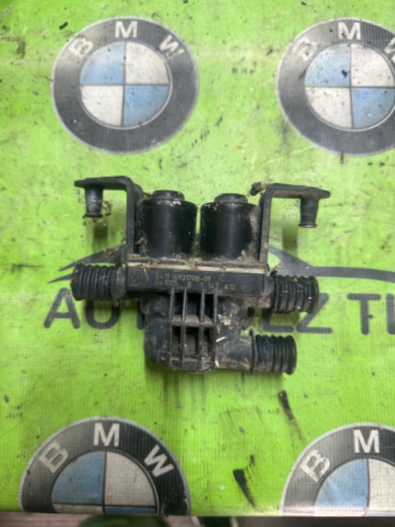 Incalzitor apa BMW E46 318i cod 6411 6931708 01 / 1 147 412 181