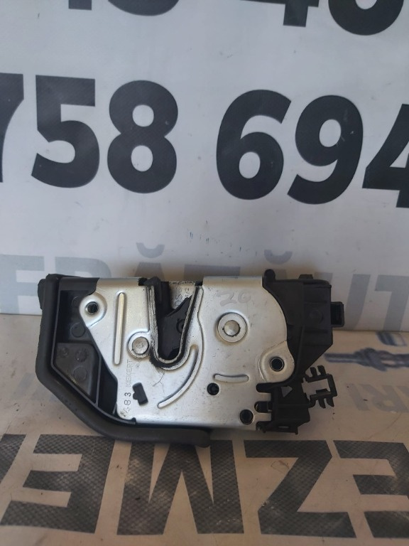 INCUIETOARE BROASCA Stanga SPATE BMW SERIA 3 F30 F