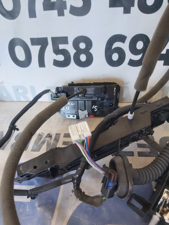 INCUIETOARE BROASCA STANGA SPATE NISSAN QASHQAI J11 2018 p32srlss