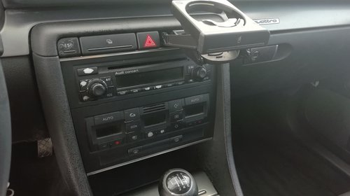 Incuietoare capota Audi A4 B6 2003 COMBI