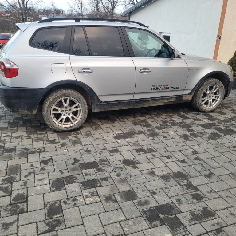 Incuietoare capota BMW X3 E83 2006 suv 2