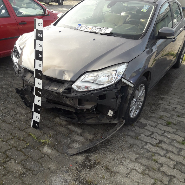 Incuietoare capota Ford Focus 3 2011 Hat