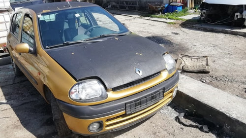 Incuietoare capota Renault Clio 2 Hatchb
