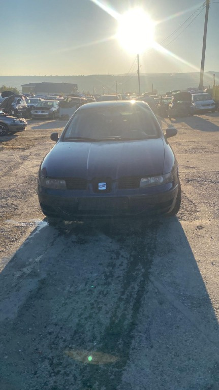 Incuietoare capota Seat Leon 2001 hatchback 1,9 tdi