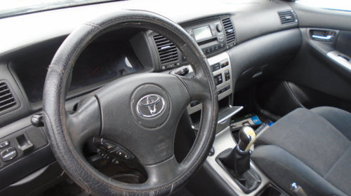 Incuietoare capota Toyota Corolla 2003 S