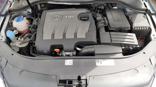 Incuietoare capota Volkswagen Passat B7 