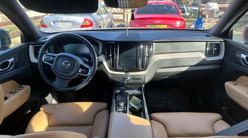 Incuietoare capota Volvo XC60 2019 Inscr