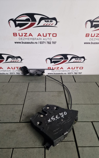 Incuietoare haion soft close Cod: 912842-104 BMW X5 E70 [2006 - 2010]