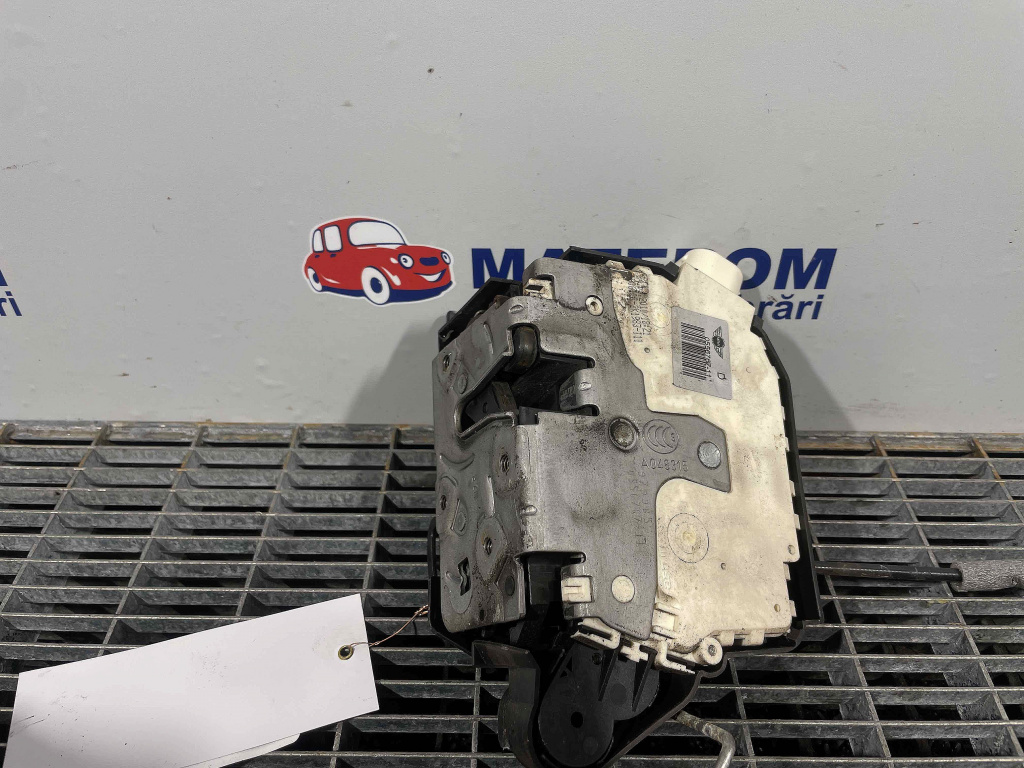 INCUIETOARE USA FATA DREAPTA MINI ONE-CLUBMAN ONE-CLUBMAN - - (2010 2014)