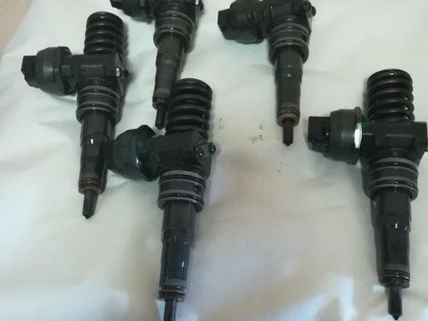 Injectoare 2.5 TDI cod CR 070130073K (T5,Touareg)