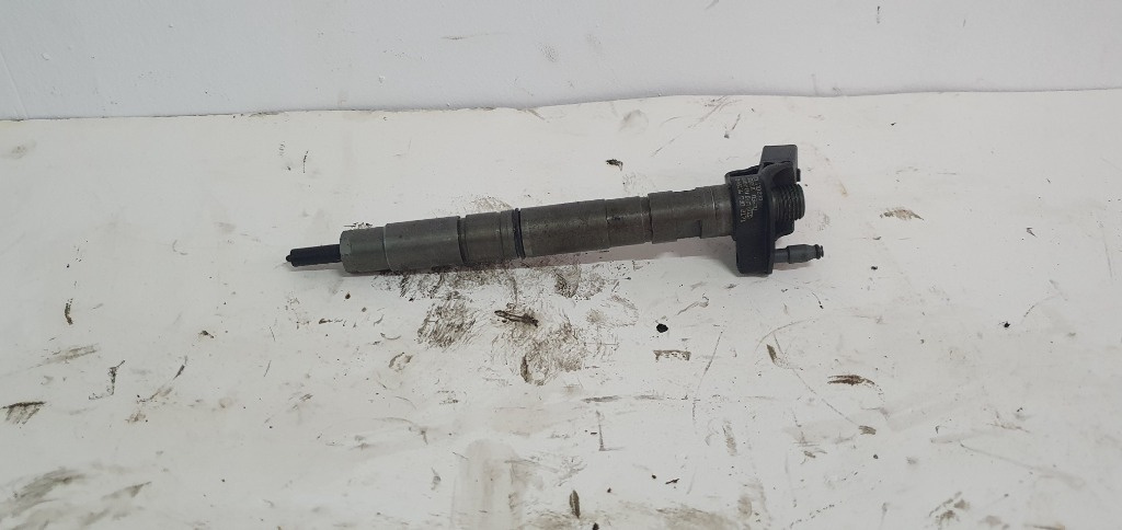 Injectoare Audi A5 2.0 tdi 2012 euro 5 cod injector 0445116030 03L130277 CAG CAGA CBAB