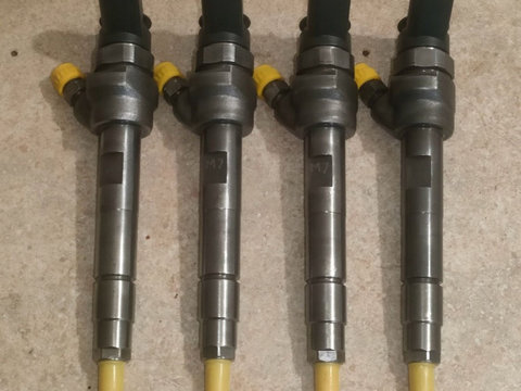 Injectoare BMW Seria 1 E81 / E82 / E87 2.0 diesel an 2012 cod injector 0445110289 BMW Mini R57