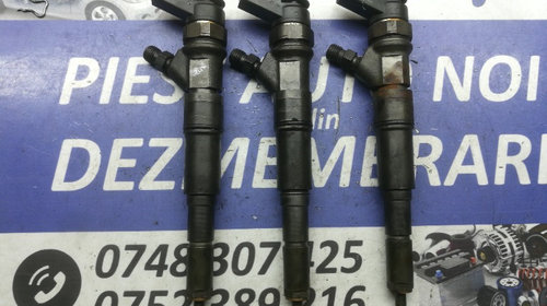 Injectoare BMW Seria 3 E46 320D 7793836 