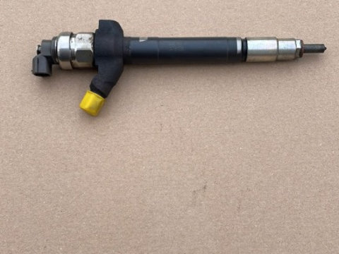 Injectoare cod injector 6C1Q9K546BC an 2012 Ford Transit injector din dezmembrari motorizare 2.2tdci