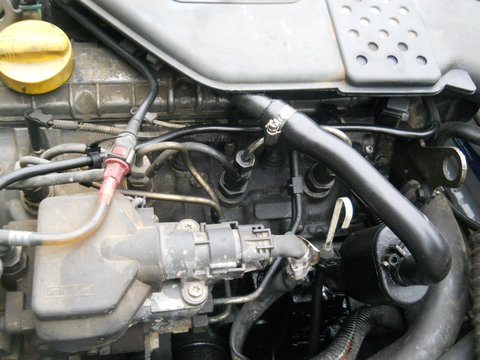 Injectoare Dacia Papuc 1.9 diesel an 2004