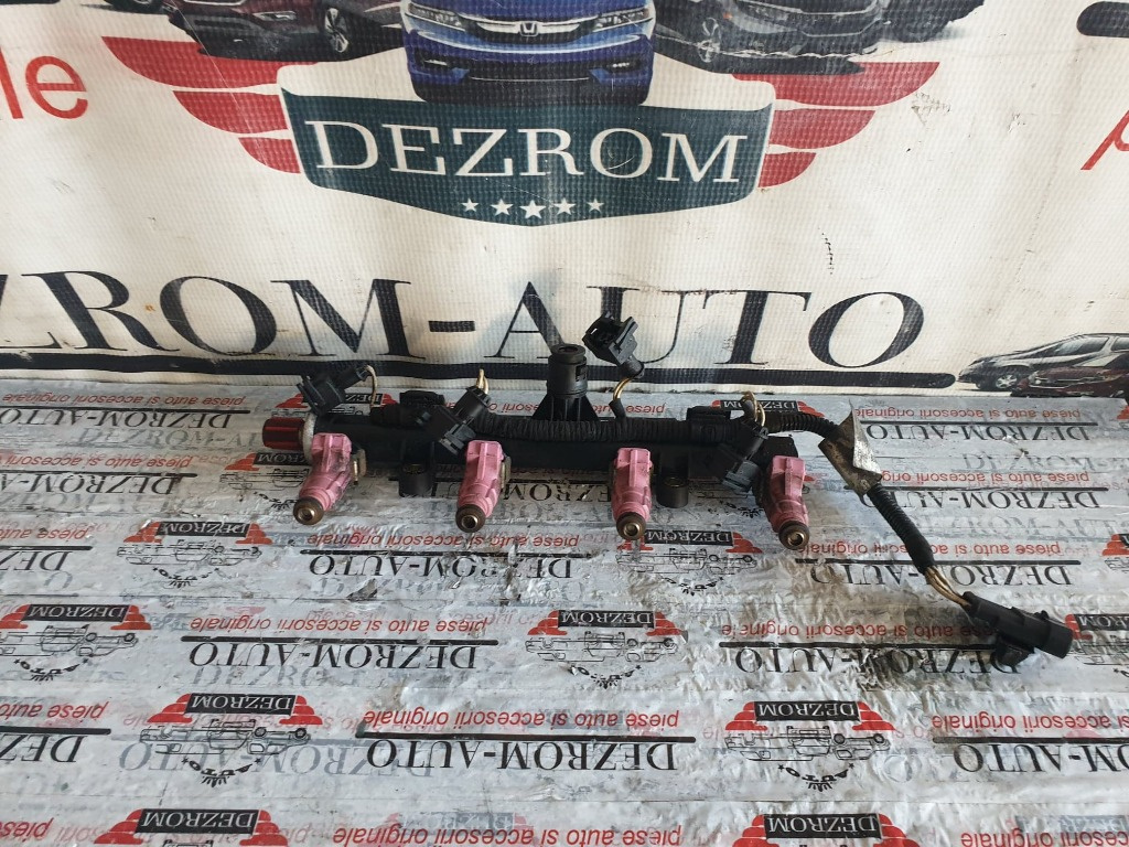 Injectoare Fiat Panda II 1.4i 100cp cod piesa : 0280156183