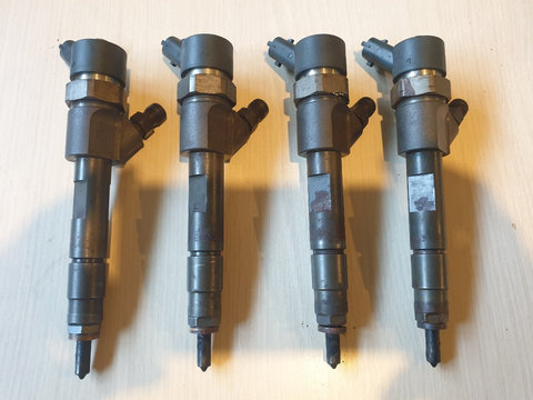 Injectoare Injector Renault ,Nissan, Opel 1.9 dci cod 0445110110B