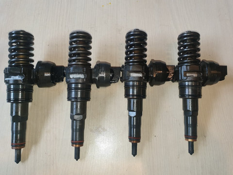 Injectoare Injector Vw Audi Seat Skoda 1.9 tdi cod 038130073BA