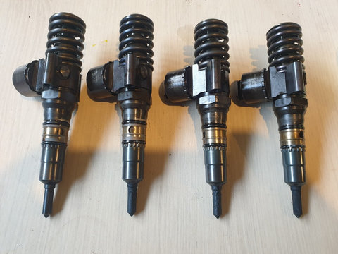 Injectoare Injector Vw Audi Skoda Seat 2.0 tdi cod 03G130073G