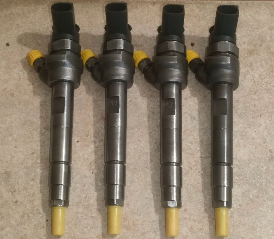 Injectoare N47 2.0 diesel cod 0445110289 BMW Seria 1 E87 fabricatie 2004-2012