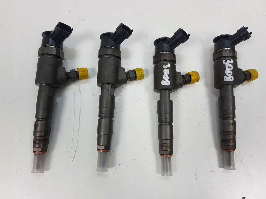 Injectoare Peugeot Partner I Combispace 1.6 hdi Anul Constructie 2016 - 2019 Euro VI OE 0445110566