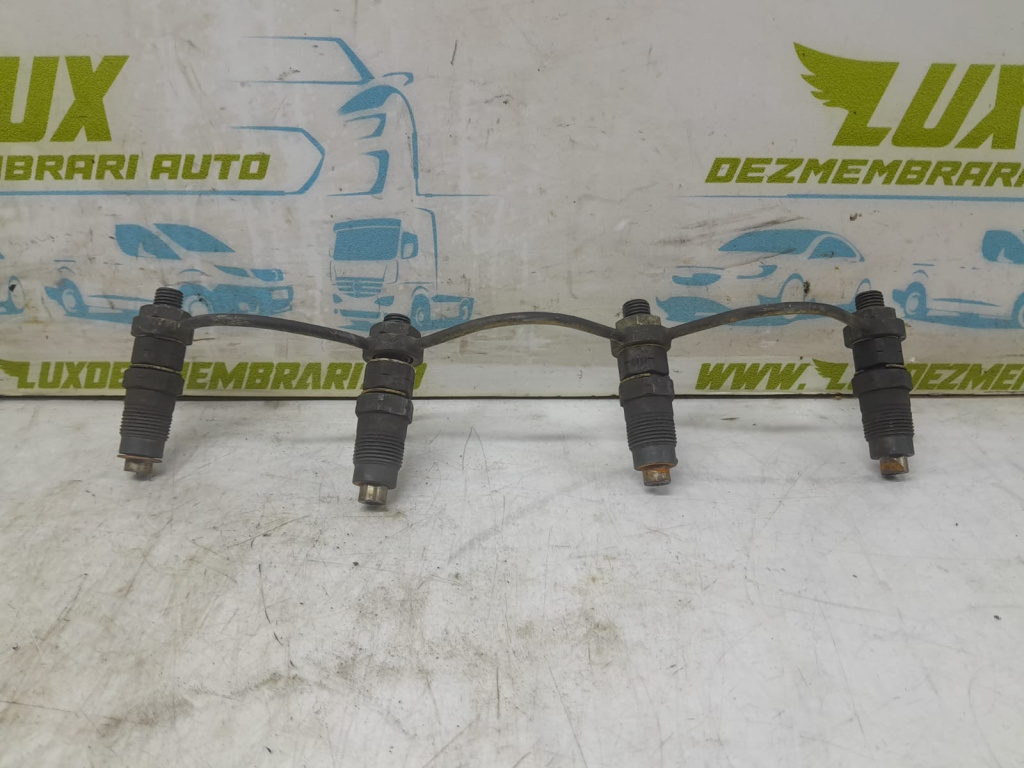 Injectoare rampa injectoare 2.5 diesel Mitsubishi L200 4 [2006 - 2011]