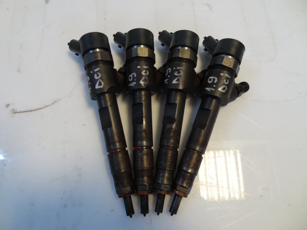 Injectoare Renault 1.9 DCI
